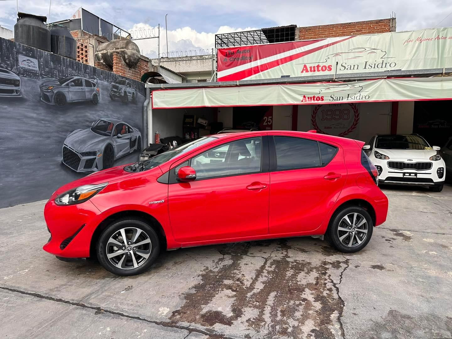 PRIUS C - 2018