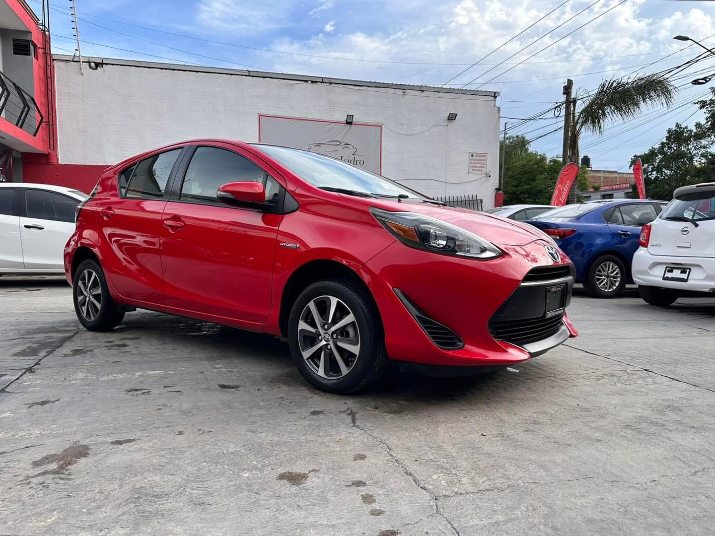 PRIUS C - 2018