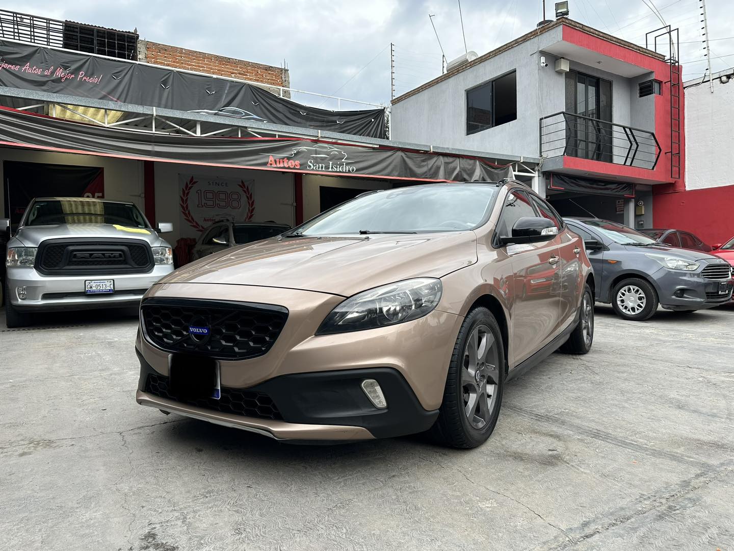 VOLVO V40  CROSS COUNTRY - 2014