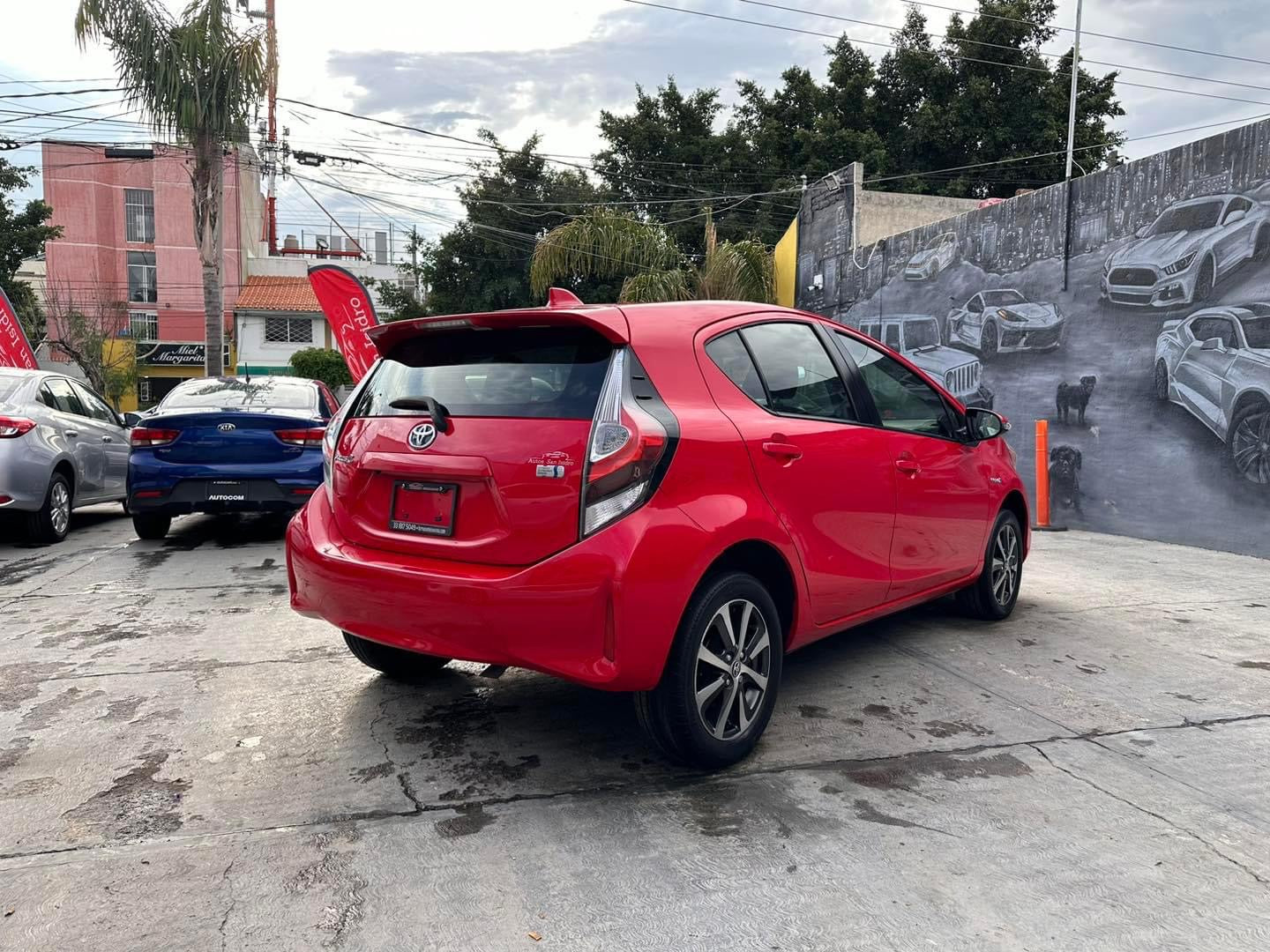 PRIUS C - 2018